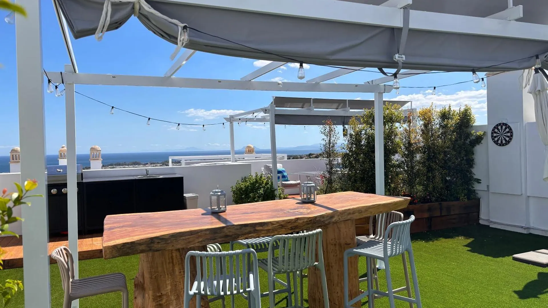 Deluxe 2 Bed Apartment Estepona Spanje