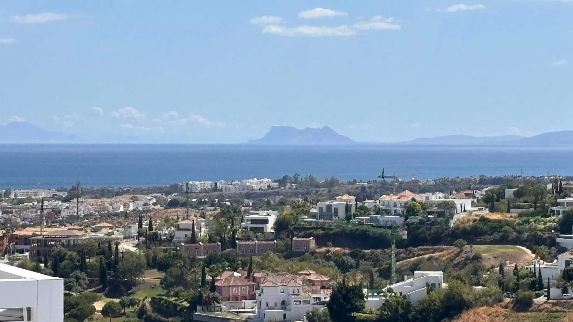 Deluxe 2 Bed Apartment Estepona 0*,